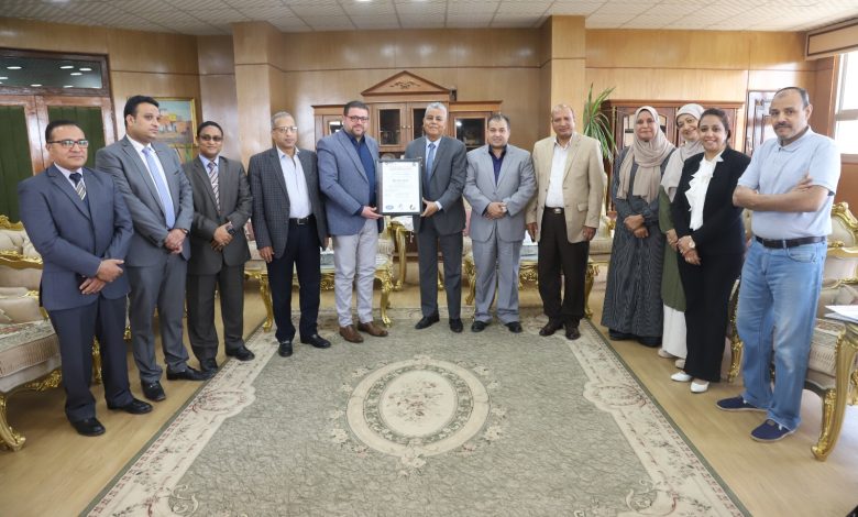 جامعة جنوب الوادي تحصل على الاعتماد الدولي الأيزو لخمسة من قطاعاتها الرئيسة 3 IMG 20230514 WA0187