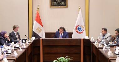 وزير الصحة يستقبل الممثل المقيم لبرنامج الأمم المتحدة الإنمائي في مصر (UNDP) لبحث أليات استمرار التعاون في القطاع الصحي 1 IMG 20230515 WA0141