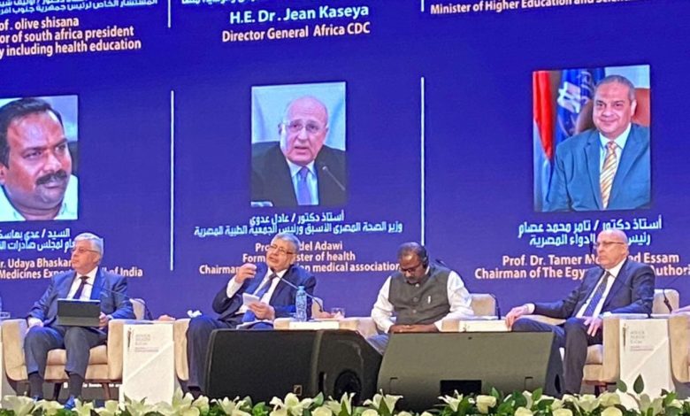 وزير التعليم العالي يشارك في الجلسة الأولى للمعرض والمؤتمر الطبي الإفريقي الثاني 1 IMG 20230607 WA0103