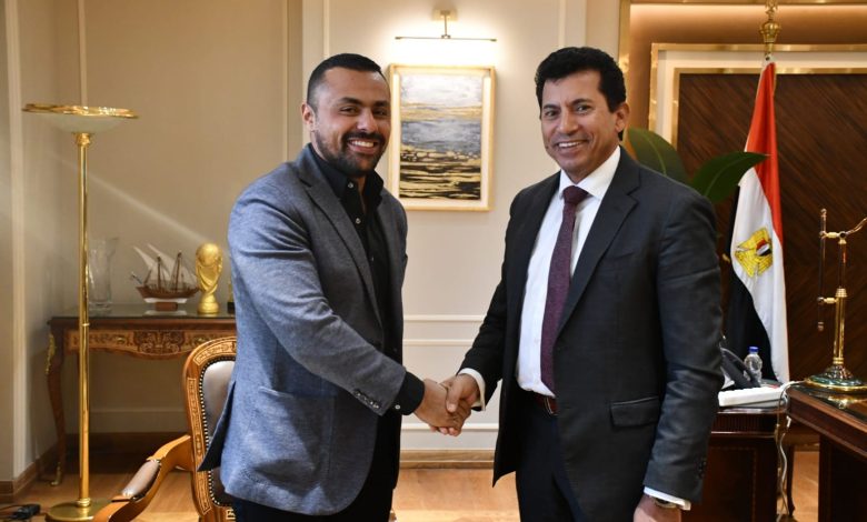 *وزير والرياضة يُهنئ العالمي عزمي محيلبه لتصدره التصنيف الاوليمبي في الاسكيت 2 IMG 20230615 WA0094