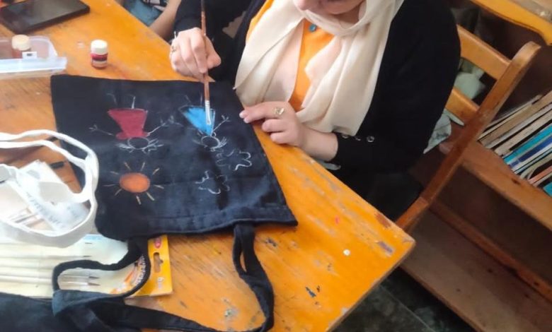 ورش للنسيج والرسم للفتيات بمركز شباب الجيزة 5 IMG 20230624 WA0139
