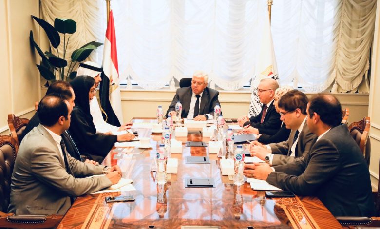 عاشور يستقبل ملحق التعليم وعلوم التكنولوجيا لدولة الإمارات بالقاهرة لبحث سبل تعزيز التعاون المُشترك 3 IMG 20230713 WA0057