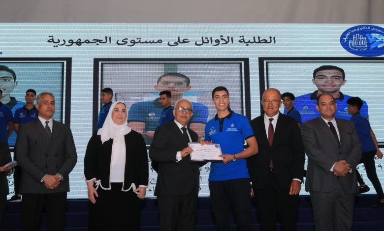 تخرج الدفعة الثانية لطلاب مدرسة السويدى للتكنولوجيا التطبيقية 5 IMG 20230717 WA0144