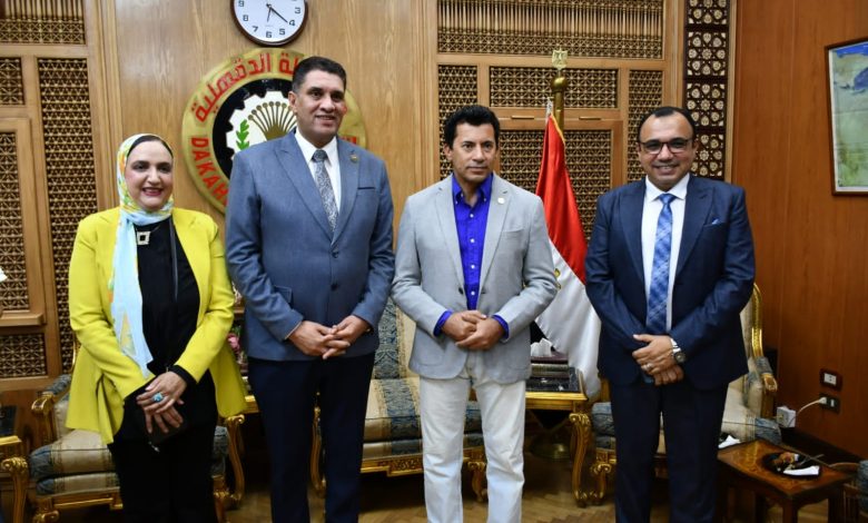 عقب الانتهاء من محافظة الغربية..* *وزير الشباب والرياضة يصل محافظة الدقهلية 3 IMG 20230729 WA0214