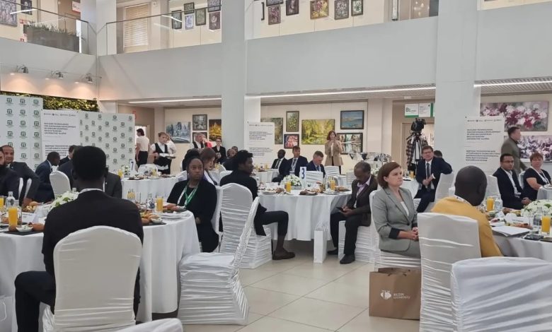 التقنيات النووية فى مائده مستديره 1 IMG 20230807 WA0122