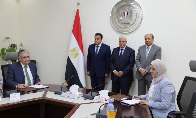 وزيرا الصحة والتعليم العالي يشهدان توقيع بروتوكول بين جامعة المنصورة ومديرية الصحة 1 IMG 20230822 WA0071