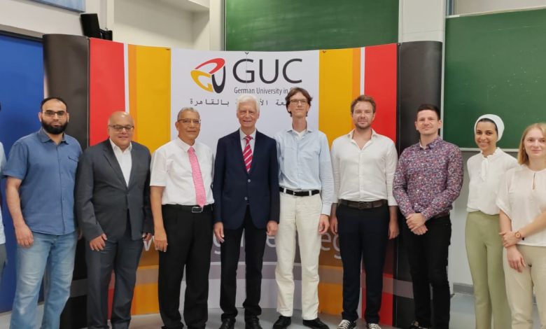 الجامعة الألمانية بالقاهرة تستضيف ندوة علمية عن مضادات الميكروبات من منظور الكيمياء الطبية. 4 IMG 20230825 WA0194