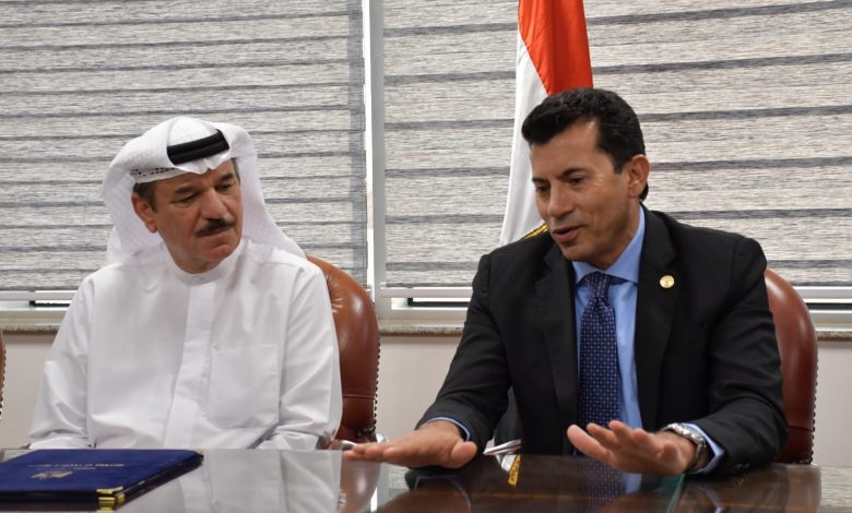 وزير الشباب يشهد توقيع بروتوكول تعاون لتطوير مركزى التكوين المهنى بالأميرية والساحل بالقاهرة 3 IMG 20230829 WA0216