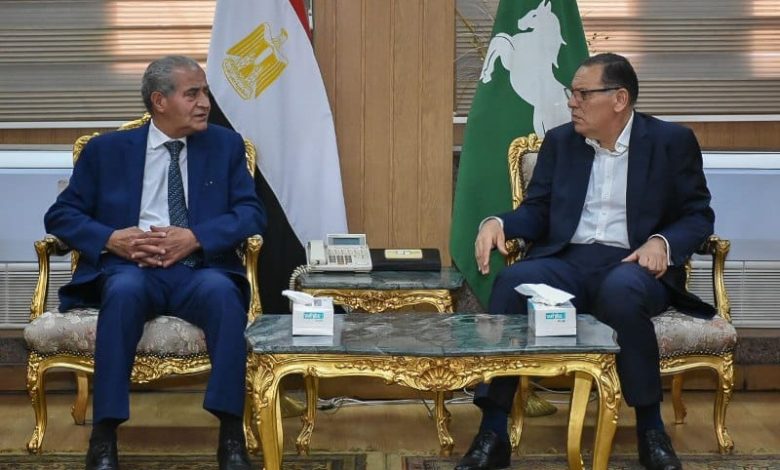 محافظ الشرقية يستقبل وزير التموين والتجارة الداخلية وسفير دولة ايطاليا في مصر 1 IMG 20230924 WA0105