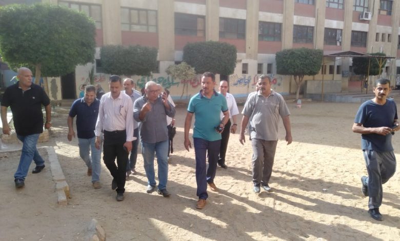 مدير تعليم الجيزة يتابع تمام الاستعدادات لاستقبال العام الدراسي الجديد بمدارس تعليم الجيزة 4 IMG 20230929 WA0219