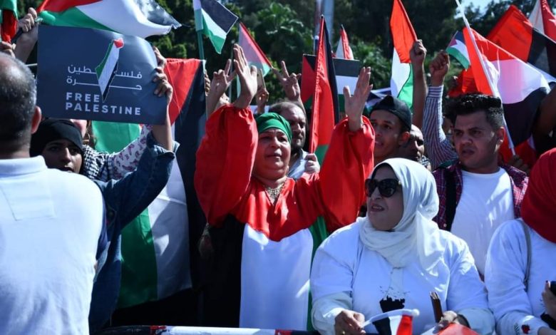 ملايين المصريين يحتشدون في الميادين العامة بالمحافظات دعما للقضية الفلسطينية وحماية الأمن القومي المصرى 4 FB IMG 1697810407844 1
