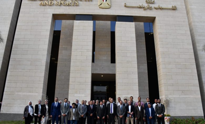 وزير الشباب والرياضة يلتقي منسقي المحافظات من مكتب العاملين بالشباب والرياضة العرب 4 IMG 20231008 WA0169