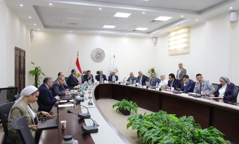 وزير التعليم العالي يرأس اجتماع مجلس أمناء بنك المعرفة المصري 1 IMG 20231011 WA00701