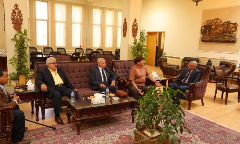 ندوة تثقيفية عن انتصارات أكتوبر المجيدة بكلية التكنولوجيا والتنمية بالزقازيق 1 IMG 20231015 WA0166