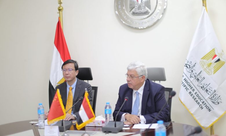 وزير التعليم العالي يبحث آليات دعم التعاون العلمي مع الصين 1 IMG 20231017 WA0043