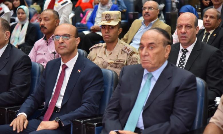 جامعة أسيوط تنظم ندوة كبرى للاحتفال بالذكرى الخمسين لانتصارات أكتوبر بحضور اللواء دكتور سمير فرج 8 IMG 20231020 WA0134