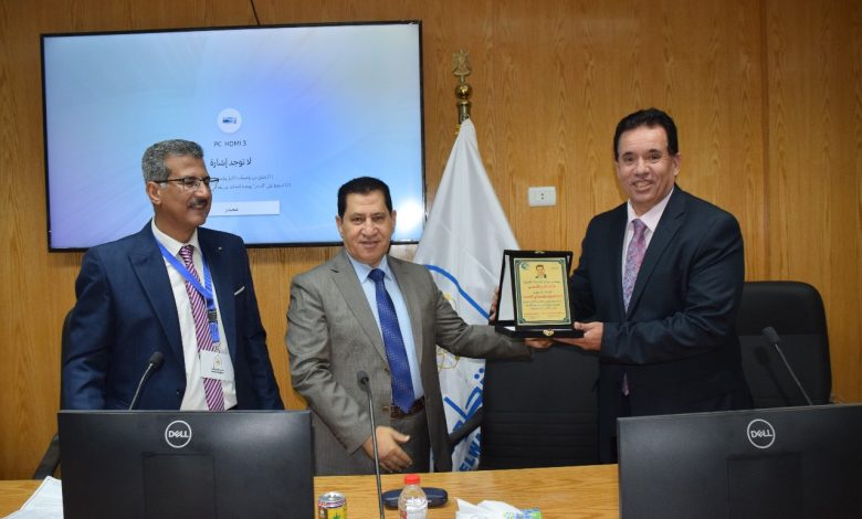 انطلاق فعاليات اليوم العلمي الثاني لمركز البحوث البينية بجامعة حلوان 1 IMG 20231026 WA0053