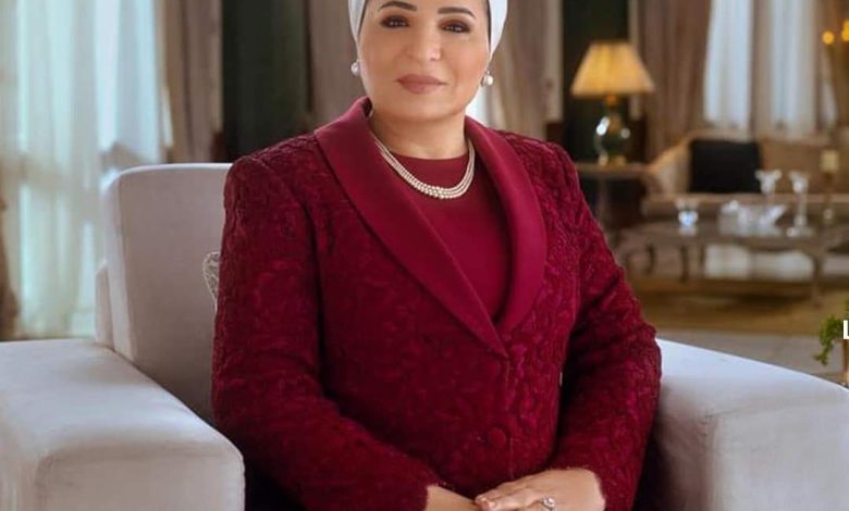 انتصارالسيسي قرينة رئيس الجمهورية اتصالا هاتفياً من السيدة أمينة أردوغان قرينة الرئيس التركي 1 FB IMG 1699808991752