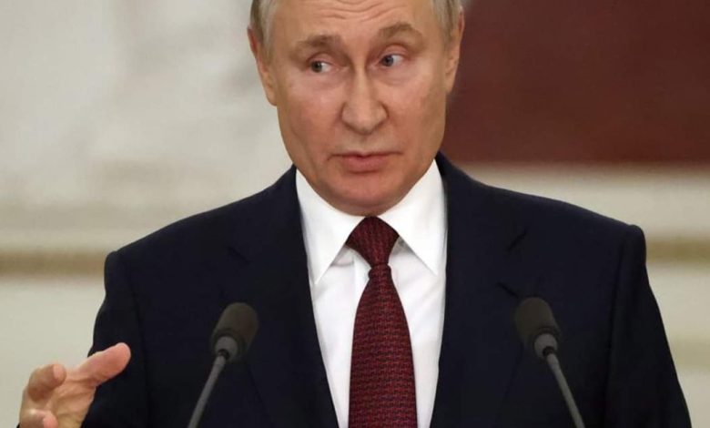 بوتين : مجموعة "البريكس" ليست كتلة عسكرية ولكنها تخلق الظروف لتحقيق التفاهم المتبادل بين الدول. 1 FB IMG 1700250487486