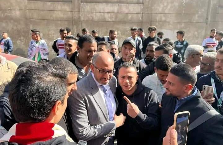 مجلس إدارة الزمالك يوفر سيارات لنقل الجماهير لمؤازرة الفريق أمام ابو سليم الليبى 4 FB IMG 1700997111694