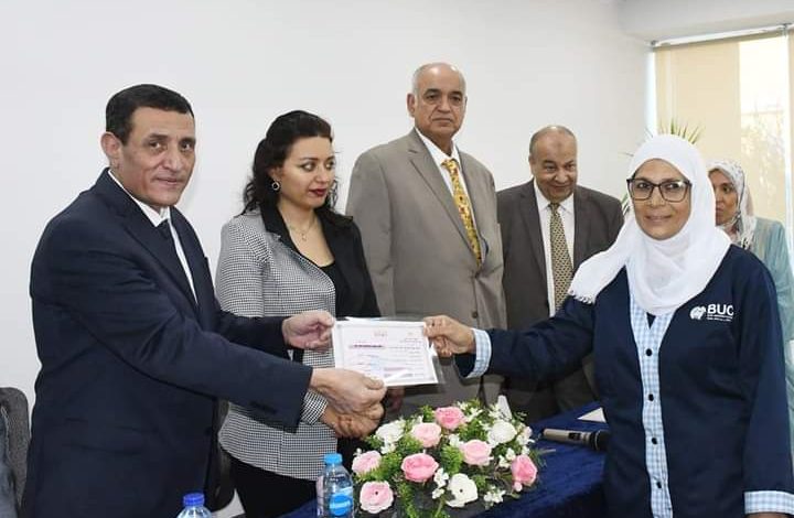 رئيس هيئة تعليم الكبار يشهد احتفالية المتحررين بجامعة بدر 2 IMG 20231106 WA0176