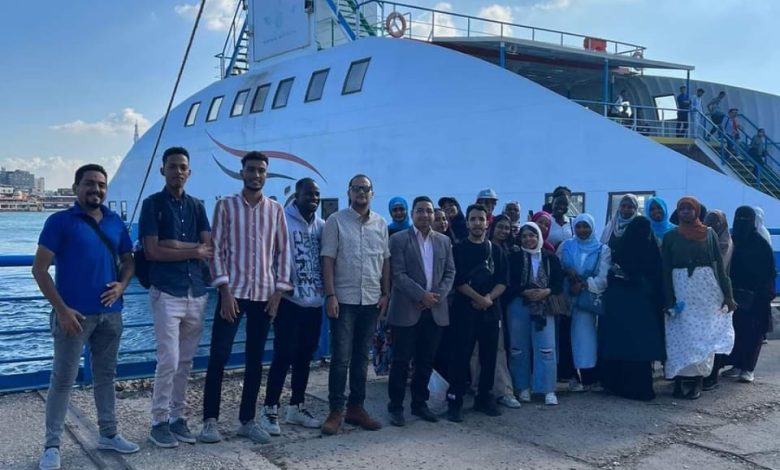 جامعة حلوان تنظم رحلة ترفيهية لطلابها الوافدين إلى بورسعيد 3 IMG 20231119 WA0086