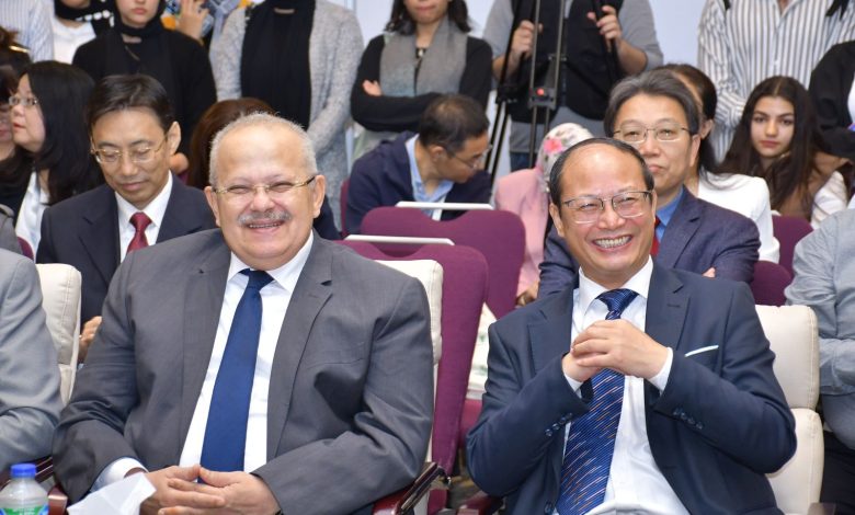 د. الخشت يشهد الدورة الأولى فى مصر لاختبارات الدراسة والتوظيف بالصين 7 IMG 20231120 WA0032