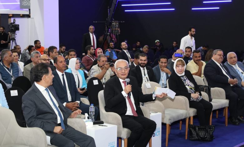 وزير التربية والتعليم يشارك في ندوة بعنوان "تطبيق second 5" 8 IMG 20231120 WA0160