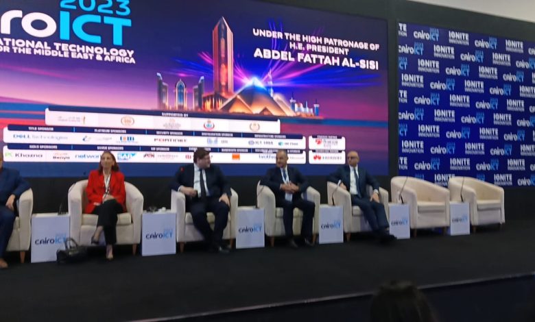 جلسات حوارية في مجال الذكاء الاصطناعي والأمن السيبراني ضمن فعاليات معرض (ICT Cairo) 3 IMG 20231121 WA0047