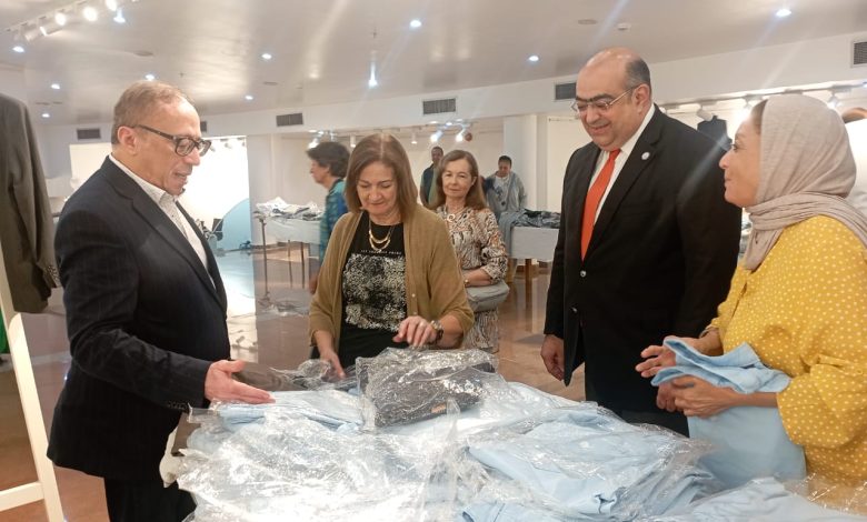 مجمع الفنون والثقافة يشهد افتتاح المعرض الخيري للملابس بأسعار رمزية 3 IMG 20231121 WA0104