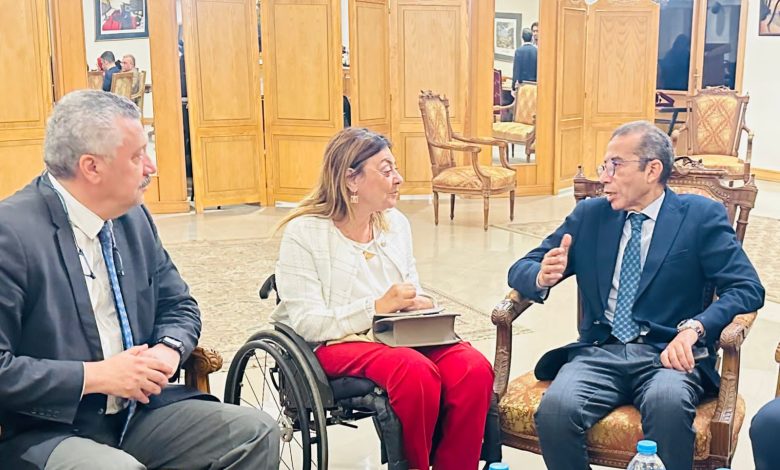 إيمان كريم تلتقي طلاب كلية التربية الخاصة بجامعة مصر للعلوم والتكنولوجيا 7 IMG 20231121 WA0120