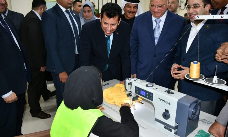 وزير الشباب والرياضة ومحافظ القاهرة يشهدان افتتاح مركز التكوين المهني بالأميرية 12 IMG 20231121 WA0226