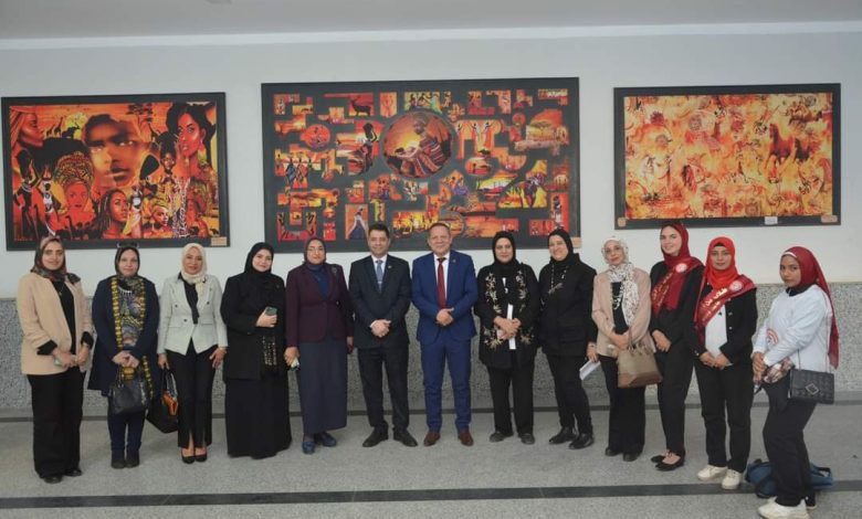 رئيس جامعة دمياط يشهد ندوة تعريفية عن وحدة تكافؤ الفرص وتمكين المرأة 1 IMG 20231123 WA0151