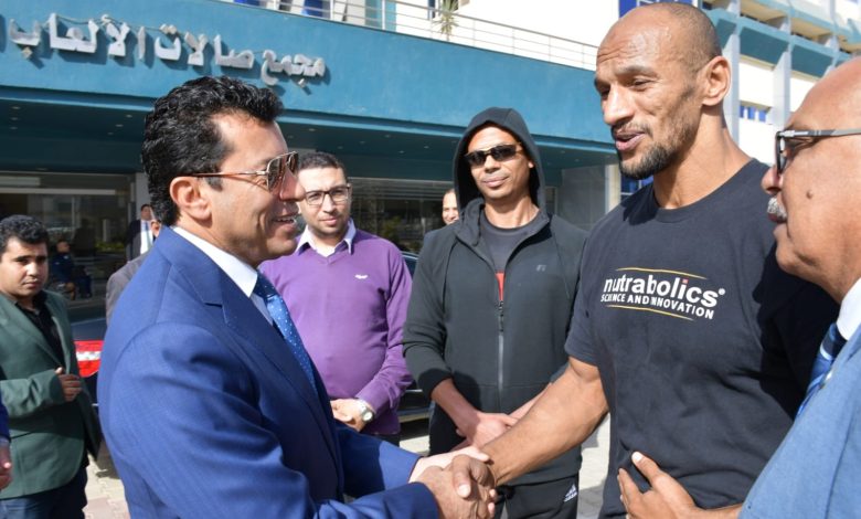 وزير الرياضة يدعم كرم جابر قبل خوضه منافسات الاولمبياد 4 IMG 20231126 WA0127 1