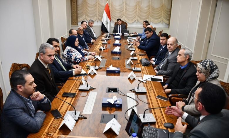 وزير الرياضة يجتمع مع المجلس الاستشاري للجنة الطبية العليا للرعاية الطبية للرياضيين 9 IMG 20231129 WA0113 1