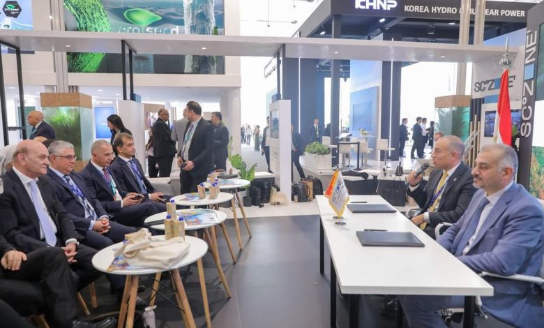 على هامش COP28 رئيس اقتصادية قناة السويس يوقع اتفاقية لإقامة مجمع صناعي لتكنولوجيا الطاقة الخضراء 5 FB IMG 1701773859614