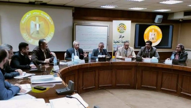 وزير التنمية المحلية يشيد بمركز التنمية المحلية للتدريب وحصوله علي شهادة الأيزو 5 FB IMG 1702645510926