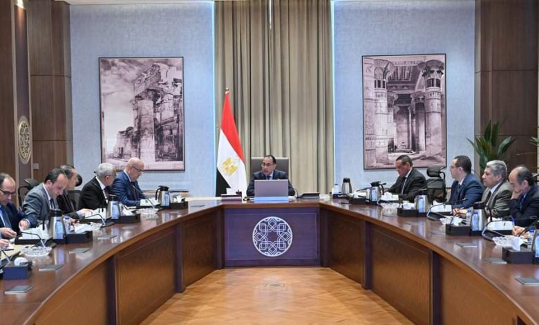 رئيس الوزراء يتابع جهود التوسع في إقامة مدارس "المتفوقين" و "النيل" و "اليابانية" 1 FB IMG 1702908260358