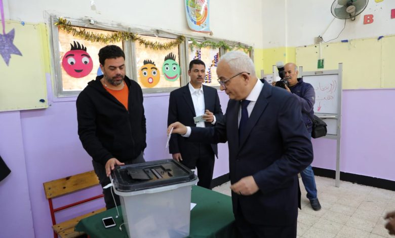 وزير التربية والتعليم يدلى بصوته فى الانتخابات الرئاسية بلجنة فاطمة عنان بالقاهرة الجديدة 1 IMG 20231210 WA0123