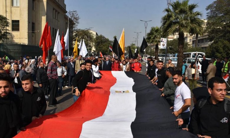 15 موجة انتخابية حاشدة ومشاركة واسعة لجامعة القاهرة في ماراثون الانتخابات الرئاسية 2024 4 IMG 20231213 WA0049 1