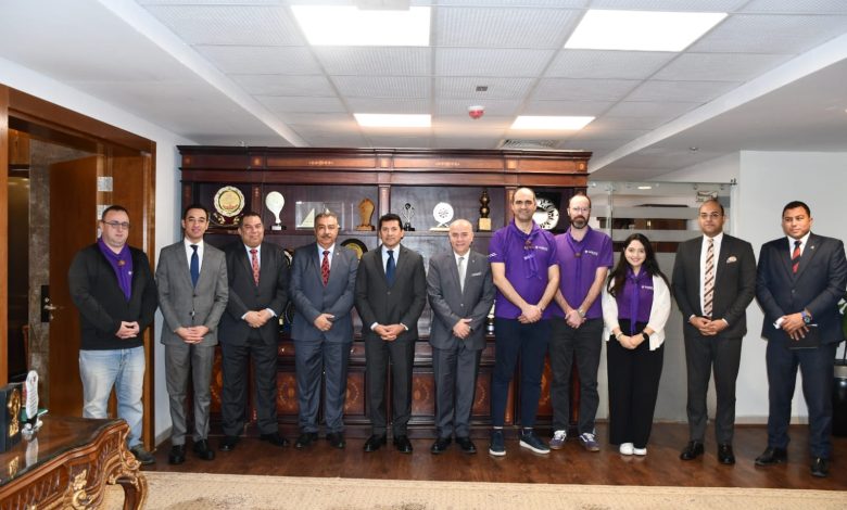 وزير الشباب والرياضة يناقش مع وفد اللجنة العالمية والمكتب العالمي استعدادت مصر لاستضافة المؤتمر الكشفي العالمي في أغسطس ٢٠٢٤ 5 IMG 20231217 WA0093