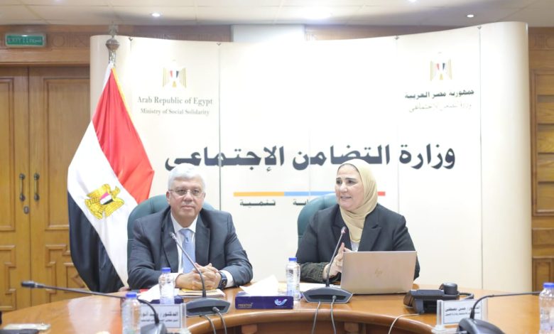 عاشور والقباج يجتمعان للتعاون واستثمار شباب الجامعات الأولى بالرعاية 6 IMG 20231218 WA0098