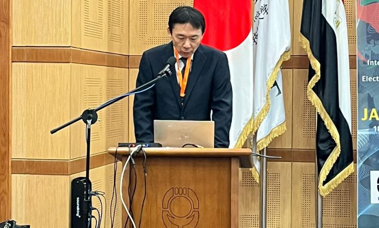 انطلاق فعاليات المؤتمر الدولى "اليابان-افريقيا.. للإلكترونيات والاتصالات و الحاسبات "بالجامعة اليابانية 3 IMG 20231218 WA0148