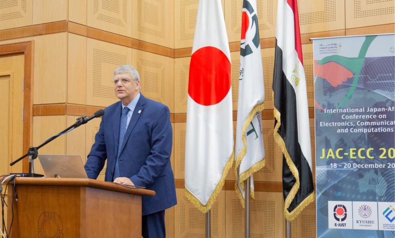 ختام مؤتمر الجامعة اليابانية الدولى "اليابان-افريقيا للإلكترونيات و الاتصالات 1 IMG 20231221 WA0382