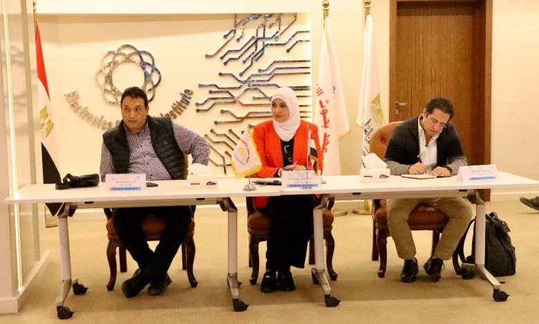 معهد بحوث الإلكترونيات ينظم أولى فعاليات مُبادرة "بوابتك للمستثمرين" 7 IMG 20231223 WA0128