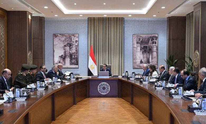 رئيس الوزراء يتابع موقف أعمال تطوير بحيرة البرلس 4 FB IMG 1704129626173