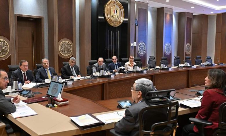 بداية من الغد.. تنفيذ خطة تخفيف أحمال الكهرباء نهارا وليس ليلا مع بدء الامتحانات 2 FB IMG 1704221376368