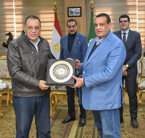 بتكلفة 240 مليون جنيه وزير التنمية المحلية يفتتح نفق عرابي بالشرقية 1 IMG 20240113 WA0134