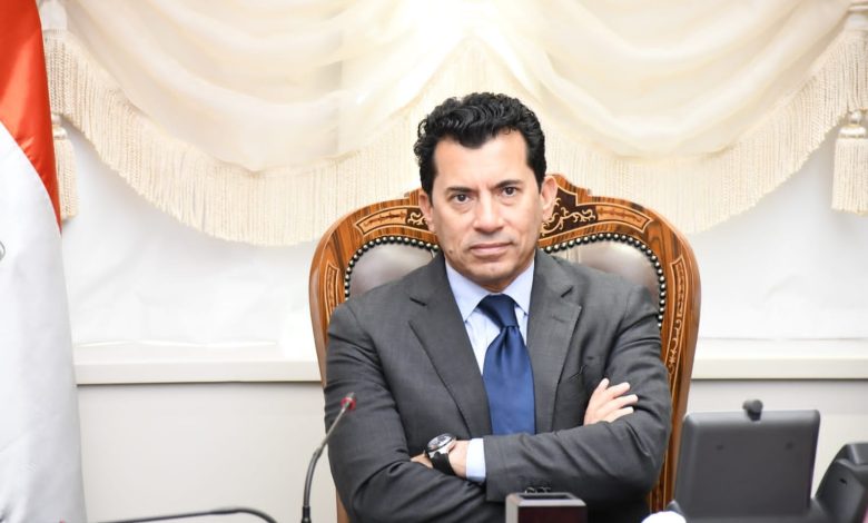 وزير الشباب والرياضة يلتقي رئيس كيان حكاية إشارة 1 IMG 20240118 WA0125