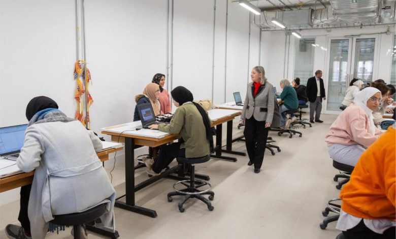انتظام سير أعمال الامتحانات بالجامعة المصرية اليابانية للعلوم والتكنولوجيا 3 IMG 20240122 WA0142